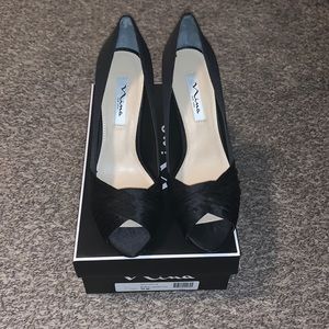 Women’s Nina Rhiyana Open Toe Pump Size 10 Black